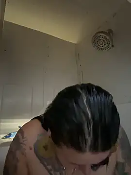 evacheers online show from October 2025 06:39:02 PM