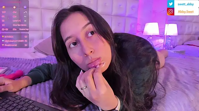 Abby Sweet1  online show from February 2025 05:45:01 PM