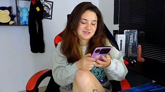 ann bronw online show from February 2025 06:00:01 PM