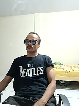 JamesQuaresma online show from January 2025 03:53:01 AM