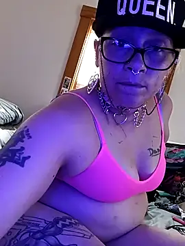 Sluttycatwomen online show from March 2026 10:02:02 PM