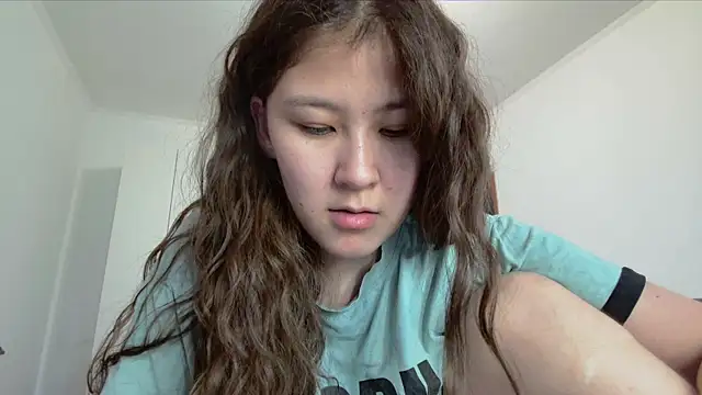 Riz girl online show from November 2025 11:23:02 AM