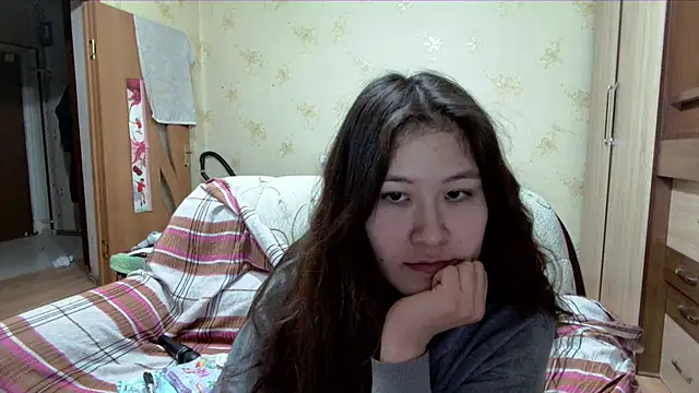 Riz girl online show from April 2026 03:48:02 PM