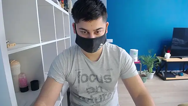 Tomguys online show from February 2025 07:34:02 AM