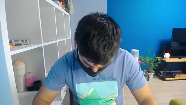 Tomguys online show from February 2025 05:13:02 PM