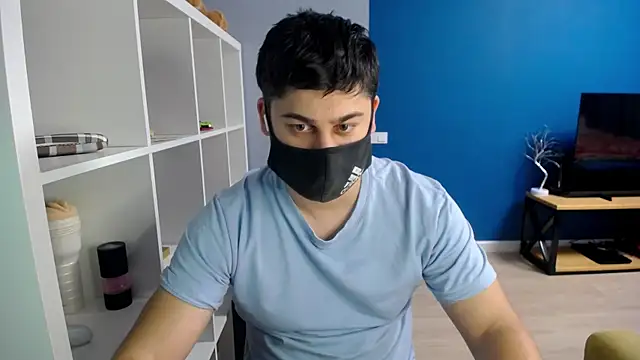 Tomguys online show from March 2025 07:31:01 PM