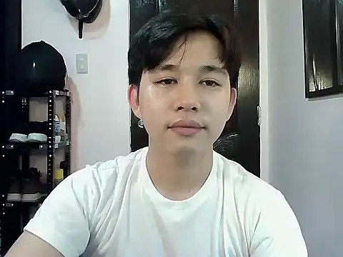 alfonsoasiancutie online show from January 2026 01:16:01 PM