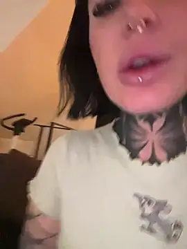 InkedBiitch online show from March 2025 05:19:01 AM