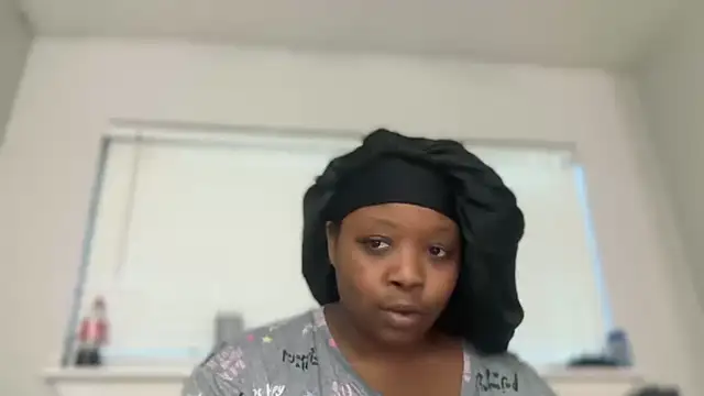 NikkiNoelanii online show from March 2026 12:37:02 AM