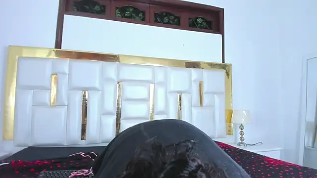 Kylieandjhonny online show from February 2025 06:23:02 PM