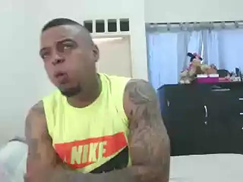 hot and naughty latin online show from December 2024 11:18:02 AM