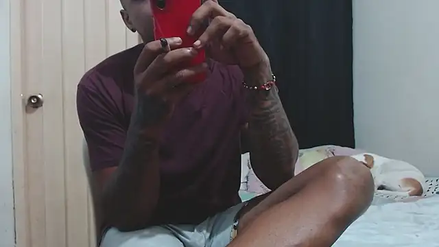 Snapshot of hot_and_naughty_latin chatting on February 2026 11:28:02 AM hot and naughty latin online show from February 2026 11:28:02 AM