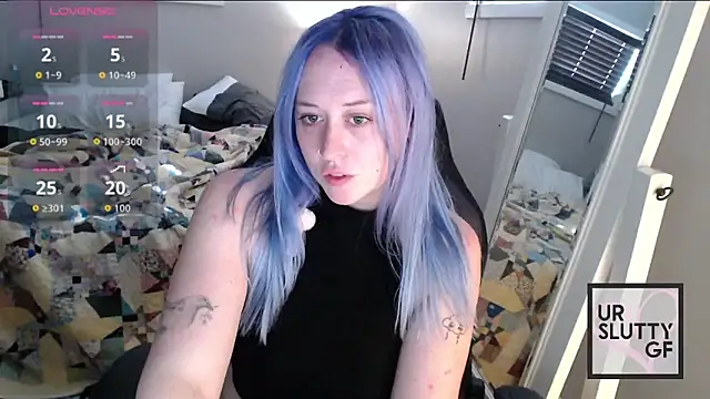 Snapshot of ursluttygf chatting on February 2026 06:14:01 PM ursluttygf online show from February 2026 06:14:01 PM