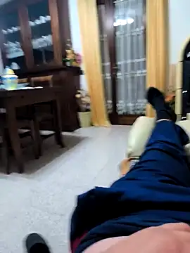 manuel9428 online show from November 2025 09:48:01 PM