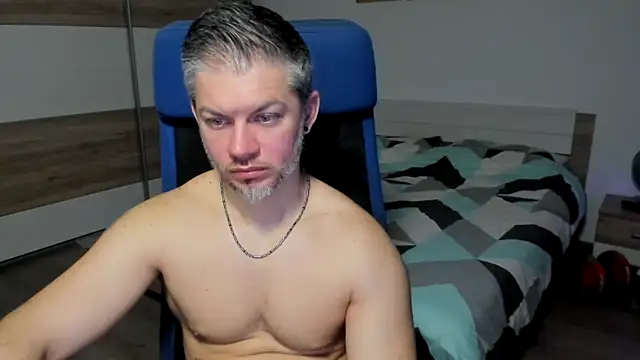 RobbyShawz online show from January 2025 05:49:01 AM