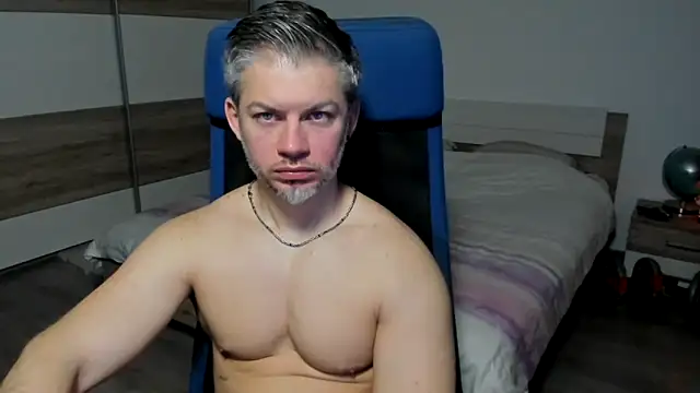 RobbyShawz online show from February 2025 05:35:02 AM