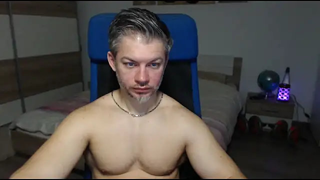 RobbyShawz online show from February 2025 05:56:01 AM