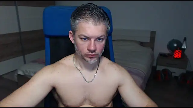 RobbyShawz online show from March 2025 08:18:02 AM