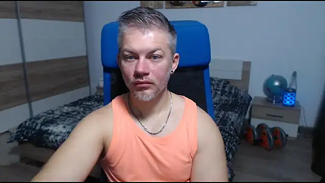 RobbyShawz online show from November 2025 05:30:02 AM