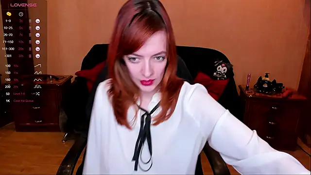 Mary Yolo online show from December 2024 12:16:02 PM