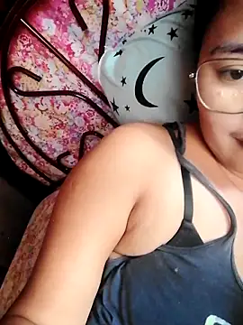 Snapshot of Ces_Jhane chatting on April 2026 07:53:01 AM Ces Jhane online show from April 2026 07:53:01 AM