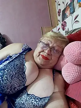 Lena Gaby online show from October 2025 07:10:02 PM