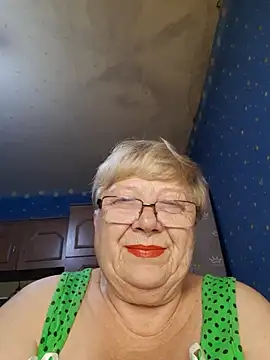 Lena Gaby online show from October 2025 07:00:01 PM