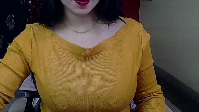 Snapshot of Naiaa-mylove chatting on December 2024 10:56:02 AM Naiaa-mylove online show from December 2024 10:56:02 AM