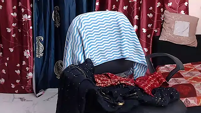 Naiaa-mylove online show from July 2026 06:38:02 AM