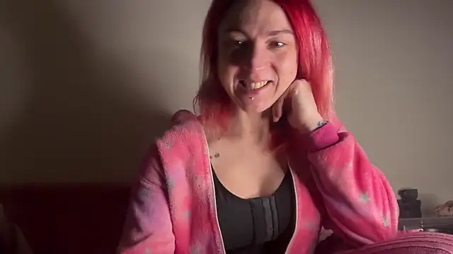 Nikky Divine online show from January 2025 05:52:02 AM