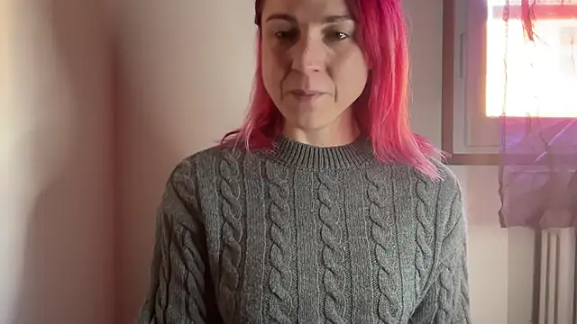 Nikky Divine online show from January 2025 01:28:01 PM