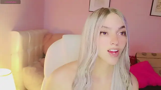 Snapshot of EvaEvangeline chatting on September 2025 11:13:02 AM EvaEvangeline online show from September 2025 11:13:02 AM