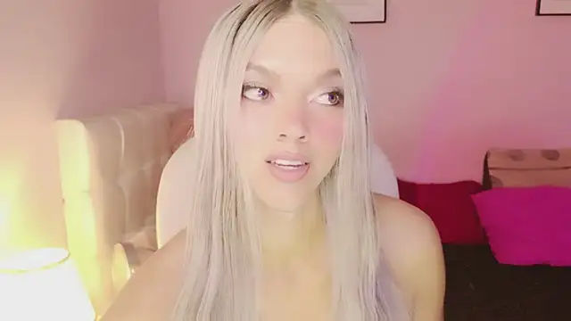 Snapshot of EvaEvangeline chatting on November 2025 04:13:01 AM EvaEvangeline online show from November 2025 04:13:01 AM