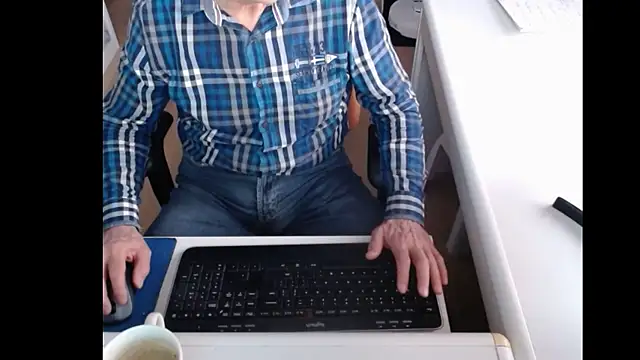 dutchpornking online show from February 2025 08:18:01 AM