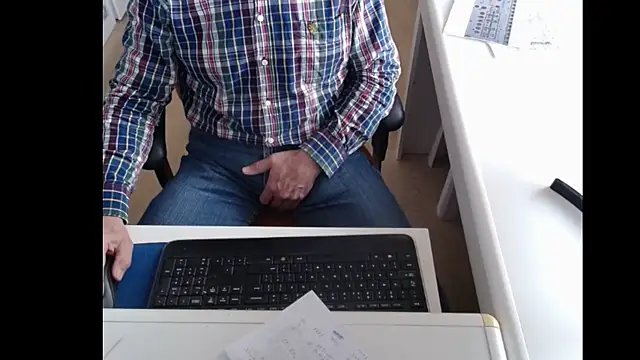 dutchpornking online show from March 2025 08:24:02 AM