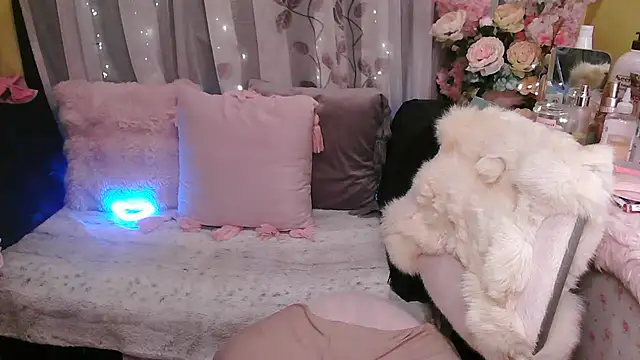 OhmyPinay online show from July 2026 03:04:01 AM