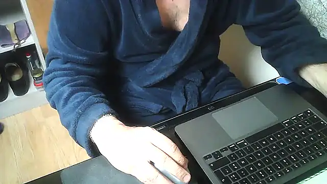 Snapshot of DUDURA@xh chatting on March 2026 07:58:02 AM DUDURAxh online show from March 2026 07:58:02 AM