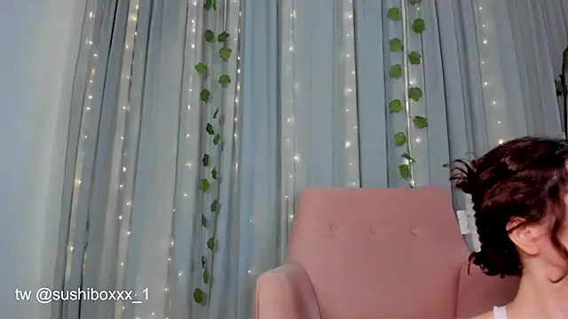 sushiboxxx online show from December 2024 01:18:02 PM