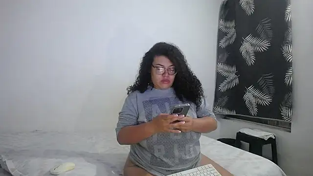 mabigomez00 online show from April 2026 09:16:01 AM