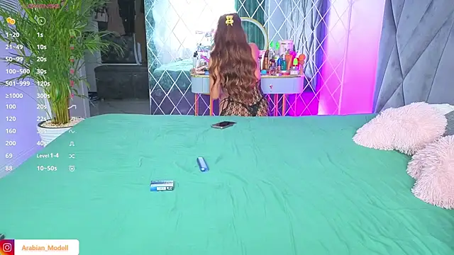 Snapshot of Arabian_beauty chatting on September 2025 07:24:02 AM Arabian beauty online show from September 2025 07:24:02 AM