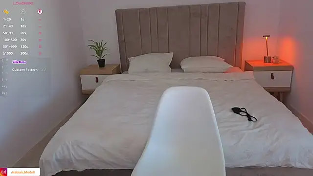 Snapshot of Arabian_beauty chatting on October 2025 01:45:01 PM Arabian beauty online show from October 2025 01:45:01 PM