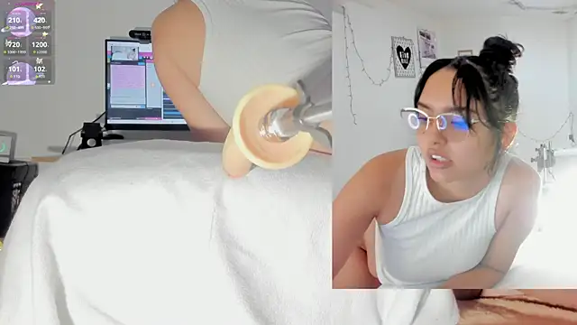 sofi velez online show from November 2025 05:12:01 PM