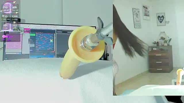 Snapshot of sofi_velez chatting on January 2026 05:16:01 PM sofi velez online show from January 2026 05:16:01 PM