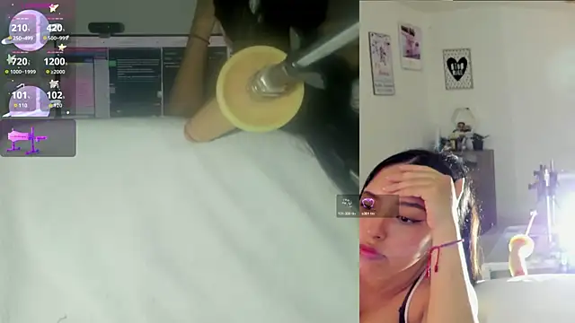 Snapshot of sofi_velez chatting on February 2026 05:03:01 PM sofi velez online show from February 2026 05:03:01 PM