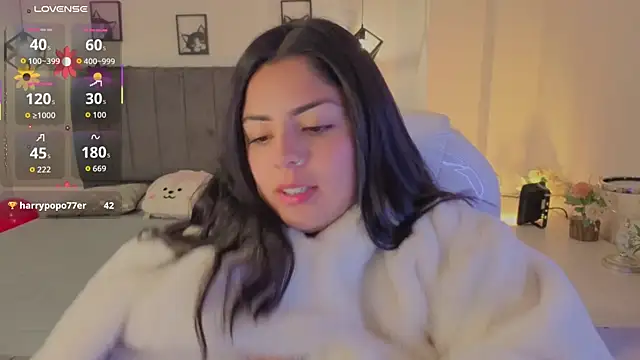 Catalinaa martinez online show from November 2025 10:24:01 AM