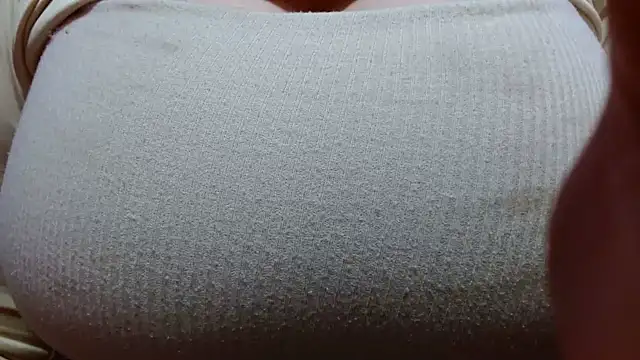 AnnyelinnaLove online show from January 2025 08:17:01 PM