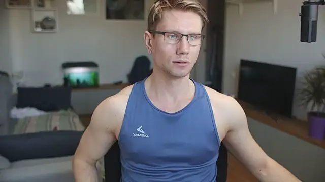 kevin-park online show from February 2025 11:44:02 AM