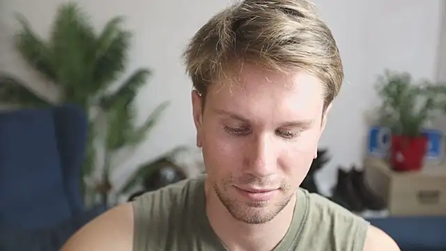 kevin-park online show from December 2025 05:22:02 PM