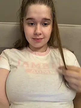 Snapshot of HornyGirlH chatting on August 2026 11:58:01 PM HornyGirlH online show from August 2026 11:58:01 PM