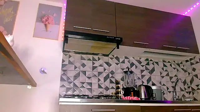 veronica villalba online show from February 2025 05:26:02 AM